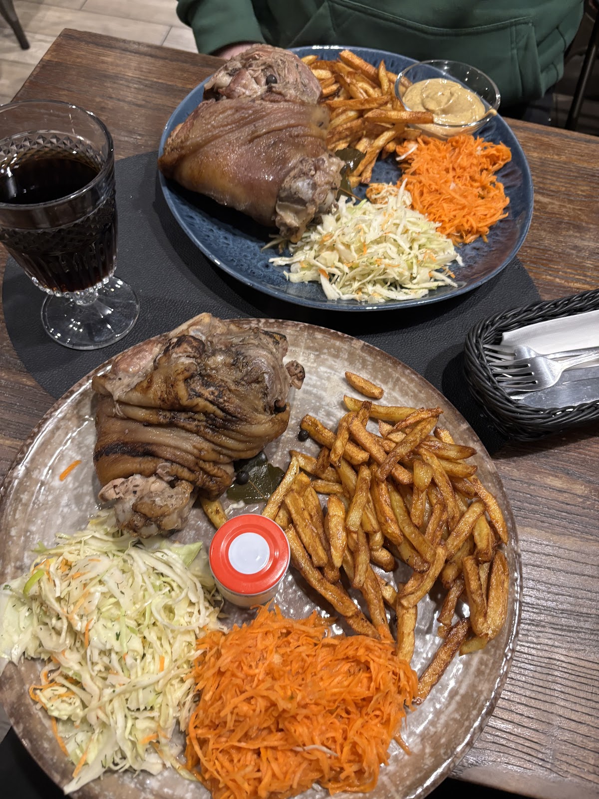 Scarabeus Grill Bar - galeria
