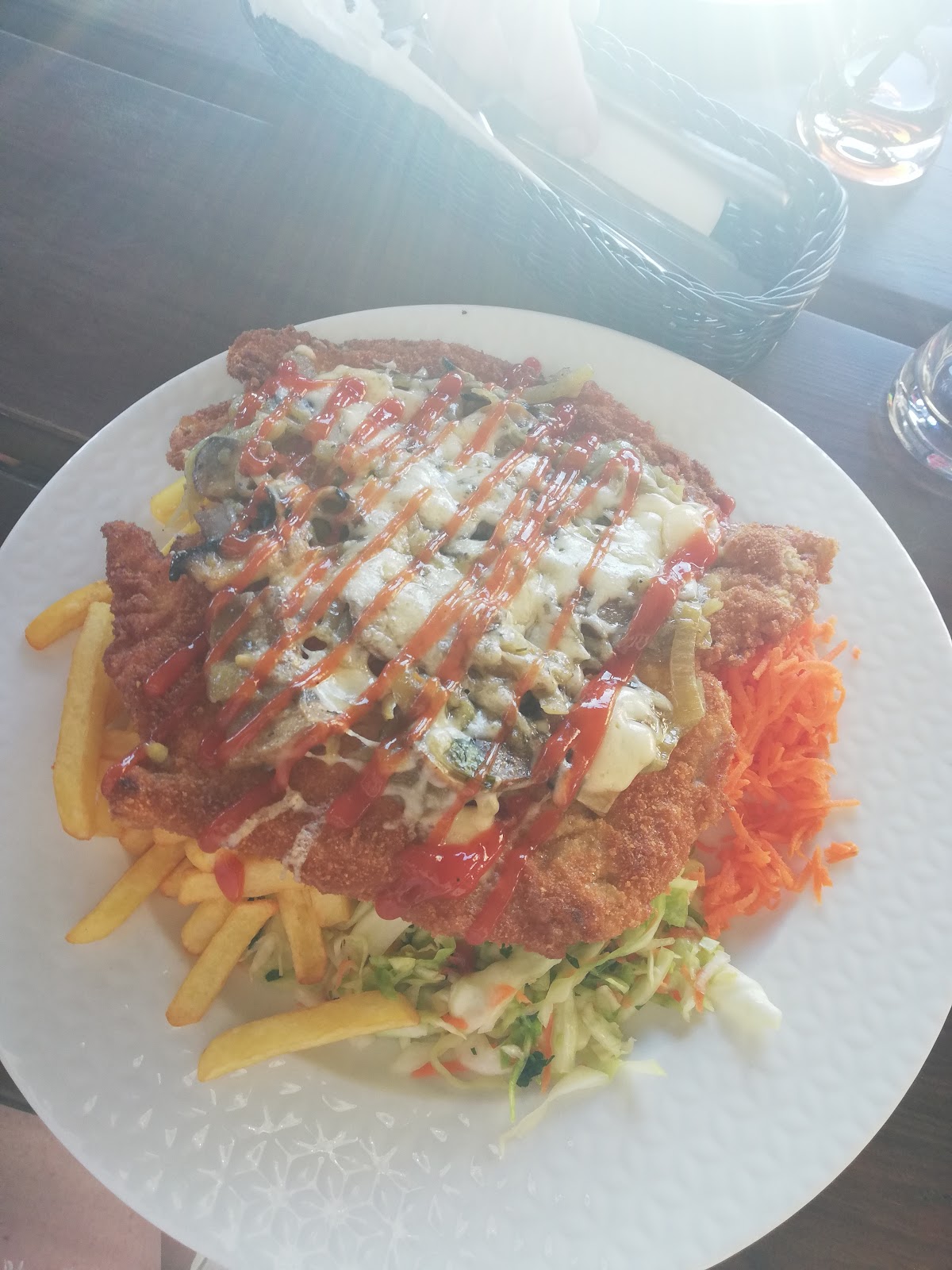 Scarabeus Grill Bar - galeria